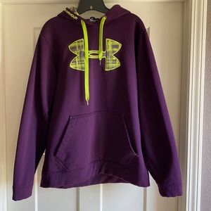Under armour hooded sweatshirt